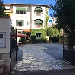 Hotell La Marjolaine 2*