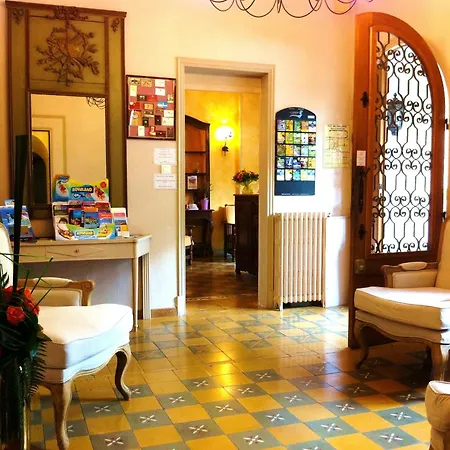 فندق La Marjolaine جوان ليه باه