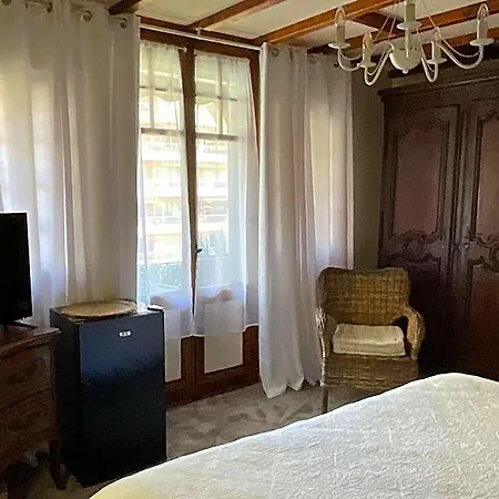 La Marjolaine جوان ليه باه